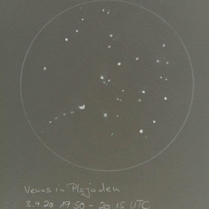 Venus in den Plejaden; Zeichnung Hubert Hermelingmeier