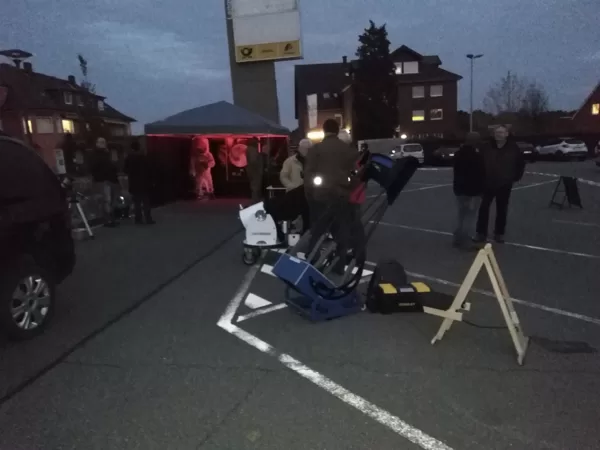 Öffentliche Mondbeobachtung in Langenberg